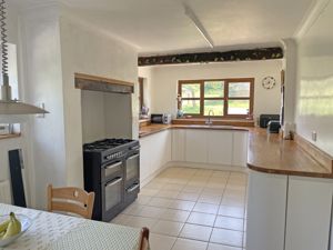 Photo 21- click for photo gallery